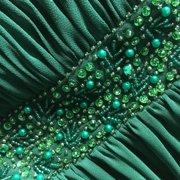 JS Boutique Halter Dress - Picture 9 of 11